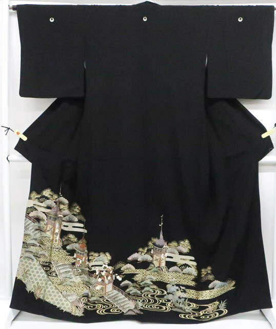 【中古】リサイクル着物 黒留袖 五つ紋 金駒刺繍 金彩 古典柄 比翼仕立て 正絹 身丈約166cm 裄丈約66cm 25z08-4584[リサイクル着物 黒留 結婚式 礼装 母 正装 通販 アイディーネット きもの] IDnet