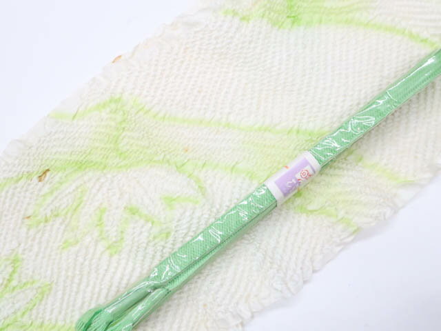 寸法　品質 素材：正絹 色　：黄緑 ■サイズ 帯締め 長さ：M サイズ ◆帯締め Mサイズ・・約145cm以上◆ ◆帯締め Lサイズ・・約180cm以上◆ ◆帯揚げ ・・生地幅 約28cm以上◆ ※リサイクル商品ですので、記載しております。...