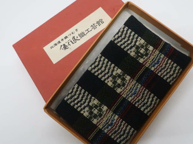 【中古】 和装小物 和雑貨 カードケース ユーカラ織 手織紬 箱入 25w09-11391【リサイクル】 IDnet