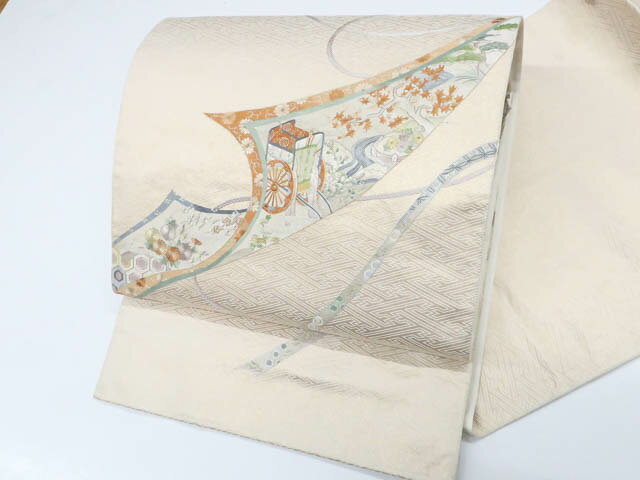 袋帯 中古 リサイクル 正絹 フォーマル 仕立て上がり 六通 蘇州刺繍 中国刺繍 花模様 箔糸 きもの北條 A1235-11 袋帯 未使用 フォーマル 正絹 手刺繍 蘇州刺繍 引箔地 金色地 菊 草花