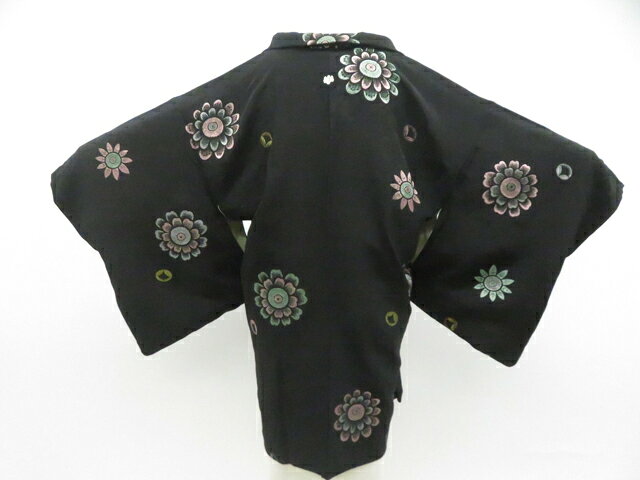 Haori - 【中古】リサイクル着物 黒羽織 一つ紋 金糸 花 羽織紐付 正絹 着物 26z01-499【リサイクル】 IDnet