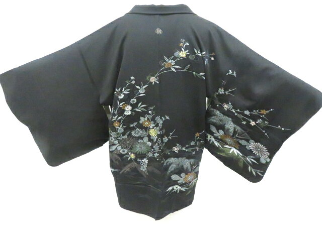 Haori - 【中古】リサイクル着物 黒羽織 縫紋 金糸 絵羽柄 花 羽織紐付 正絹 着物 身丈約70.5cm 裄丈61.5cm 26z02-589【リサイクル】 IDnet
