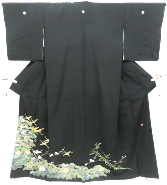 最大88%OFF【中古】リサイクル着物 黒留袖 五つ紋 落款入り 金彩 鶴に松竹梅 比翼仕立 正絹 着物 身丈約165cm 裄丈66.5cm 26z02-608【リサイクル】 IDnet