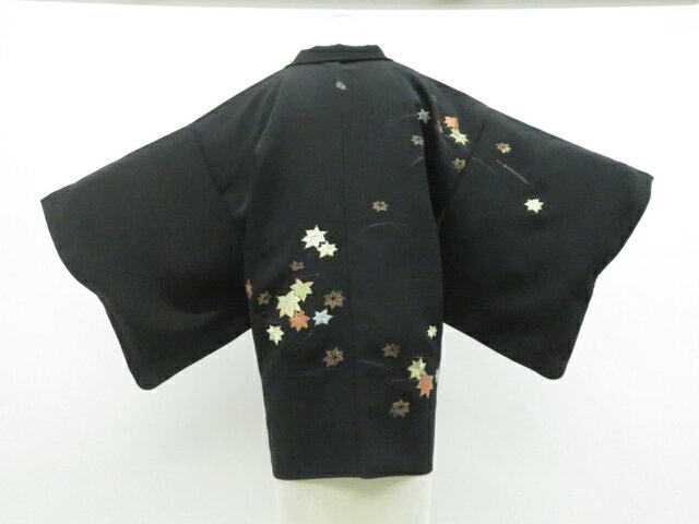 Haori - 【中古】リサイクル着物 黒羽織 縫紋 金糸 紅葉 刺繍 羽織紐付 正絹 着物 26z02-673【リサイクル】 IDnet
