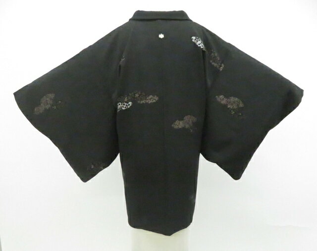 Haori - 【中古】リサイクル着物 黒羽織 羽織 一つ紋 花 銀糸 羽織紐付き 正絹 着物 身丈約81cm 裄丈約62.5m 26z02-735【リサイクル】 IDnet