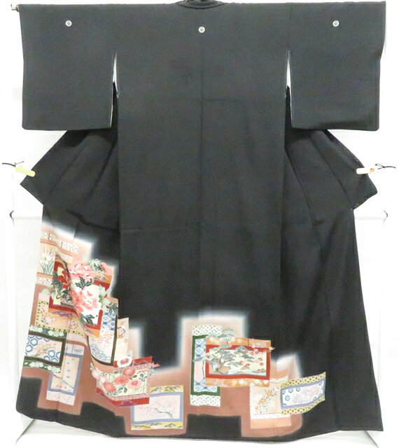 樂天商城 - 【中古】リサイクル着物 黒留袖 五つ紋 落款入 金彩 花 比翼仕立て 正絹 着物 身丈約166.5cm 裄丈約66m 26z02-741【リサイクル】 IDnet