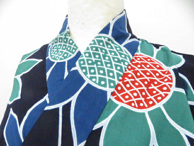 Summer Wear - 【中古】リサイクル着物 浴衣 昭和レトロ 花 着物 身丈約153.5cm 裄丈67cm 26z03-1098【リサイクル】 IDnet