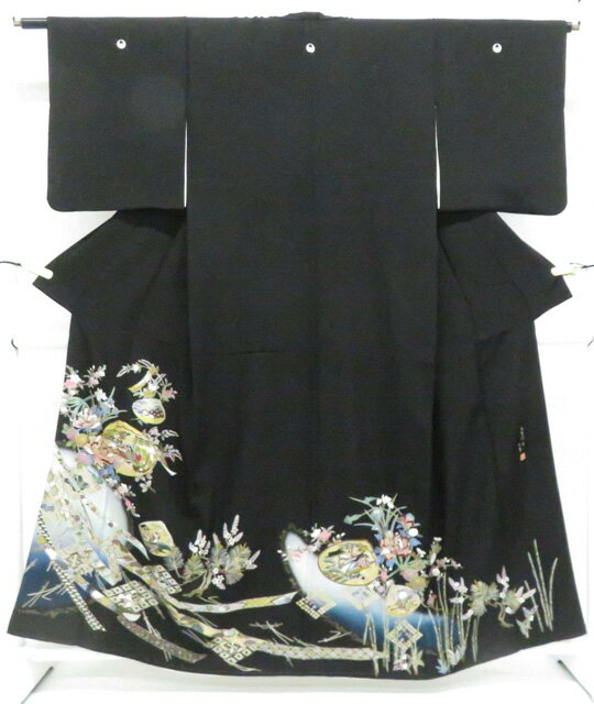Rakuten - 最大88%OFF【中古】リサイクル着物 黒留袖 作家物 落款入り 五つ紋 金駒刺繍 比翼仕立て 着物 正絹 美品 身丈約161.0cm 裄丈約62.0cm 26z04-1914【リサイクル】 IDnet