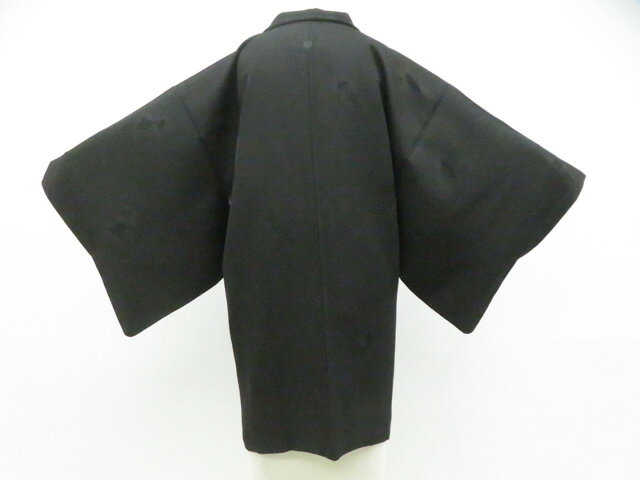 Rakuten - 【中古】リサイクル着物 黒羽織 地紋入り 縫い紋 羽織紐付き 着物 正絹 身丈約82cm 裄丈約62.5cm 26z05-2983【リサイクル】 IDnet