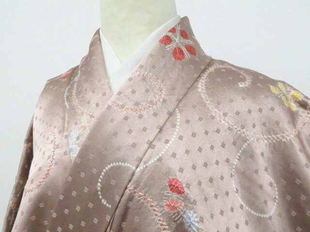樂天商城 - 【中古】リサイクル着物 小紋 絞り 未使用品 しつけ付 着物 正絹 身丈約164cm 裄丈約64.5cm 26z06-3296【リサイクル】 IDnet