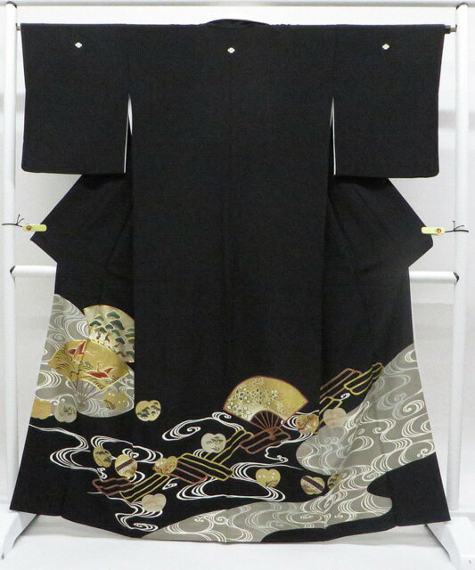 【中古】リサイクル着物 黒留袖 金彩 五つ紋 比翼仕立 金駒刺繍 着物 正絹 身丈約163cm 裄丈約64.5cm 26z06-3471【リサイクル】 IDnet
