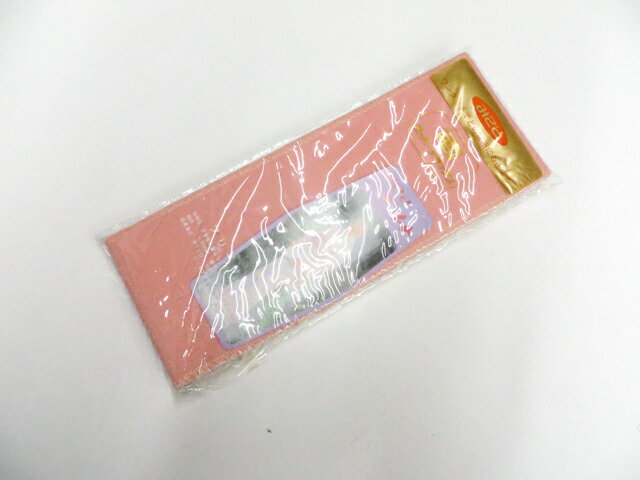 【サイズ・素材・お色】 サイズ：ー 地色：ピンク (1枚目の画像が近いお色かと思われます) 素材：ー 【商品状態】 汚れ:なし。 ランク:N その他:素材は画像をご覧ください。 【ランク説明】 N:新品・未使用品 S:未使用品に近い A:目立った傷や汚れはなく大変良い状態 B:多少の汚れありますが、着用可能 C:傷や汚れが見える部分にありますが、着用は可能 D:状態が悪くリメイク品やジャンク品としてお使いください。 【お読みください】 ※中古品だという点を御理解の上、ご入札ください ※商品画像は、パソコンの機種・モニターなどにより現品と色の違いが出る場合があります。 ※詳細は商品画像にてご確認ください。 ※日本国内から発送いたしております。 ※発送後は追跡番号をお知らせいたします。 ※スタッフによる手作業での検品採寸済み。 撮影：小山　検品：小山　画像：野阪　入力：野阪 【検索キーワード】 中古 リサイクル着物 着物 kimono KIMONO 着付け教室 お茶会 初心者着物 正絹 木綿 絽 単衣 袷 カジュアル フォーマル 七五三 お宮参り 結婚式 お食事会 ショッピング お出かけ 破格 お値打ち 和服 帯 和装小物 20代 30代 40代 50代 60代 70代【仕立て上がり 和服 アウトレット リサイクル着物 通販 アイディーネット きもの】和装小物 伊達締め ワンタッチ みさとベルト 美品 26w06-8983