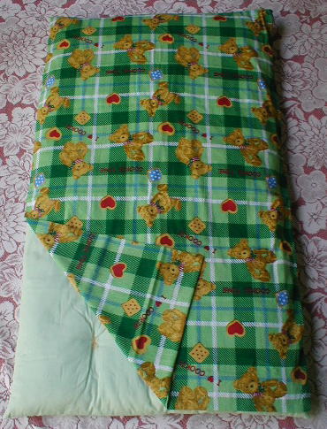 【中綿選択可能】■お買い得/グリーン格子ベア柄/長座布団カバーに合わせて布団仕立/カバー付/アクリル　ウール混/お昼寝敷布団/68cmx120cm■