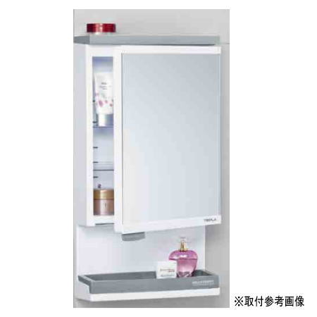 コンパクトで機能的なミラーキャビネットですっきり収納上部にも棚が付いているので、化粧品やヘアケア用品など清潔にたっぷりと収納できます。下棚のトレイは取り外して丸洗いできます。収納するモノのサイズに合わせてトレイの高さが変えられます。扉はロッ...