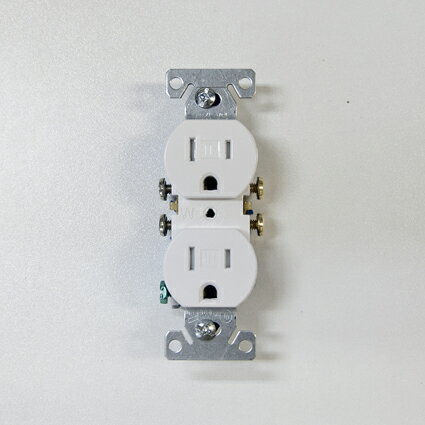 アース付コンセント ホワイト JO031A おしゃれ かわいい レトロ アンティーク