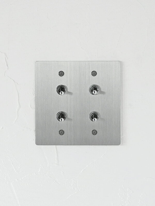 (1000円クーポン配布中) ステンレスプレート 4スイッチ HS3321 おしゃれ かわいい レトロ アンティーク