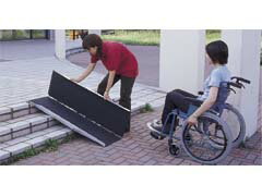 イーストアイ　ポータブルスロープPVS　アルミ2折式　PVS090