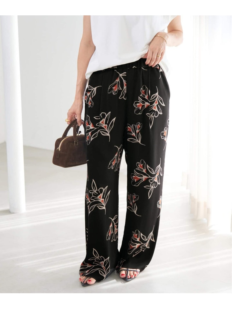 《予約》ブラックフラワーパンツ IENA イエナ パンツ その他のパンツ ブラック【先行予約】*【送料無料】[Rakuten Fashion]のサムネイル