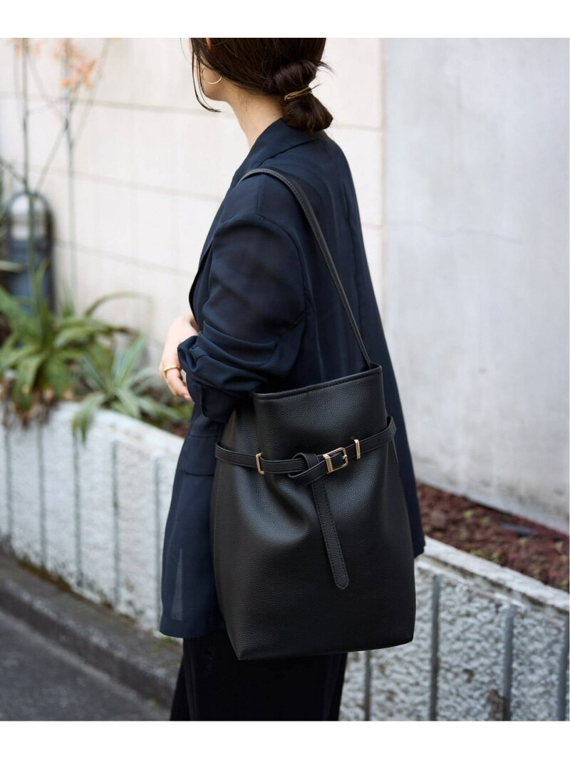 《WEB限定/追加4予約》SLOBE ベルトスクエアトートバッグ SLOBE IENA スローブ イエナ バッグ ショルダーバッグ ブラック【先行予約】*【送料無料】[Rakuten Fashion]