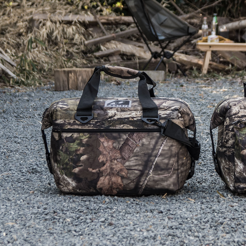 AOクーラーズ AOcoolers エーオー クーラーズ 48 パック キャンバス ソフトクーラーバッグ ブルーフィン クーラーボックス 48缶用 45.4L モッシーオーク 迷彩 ハンターシリーズ通販格安セール情報 楽天 通販