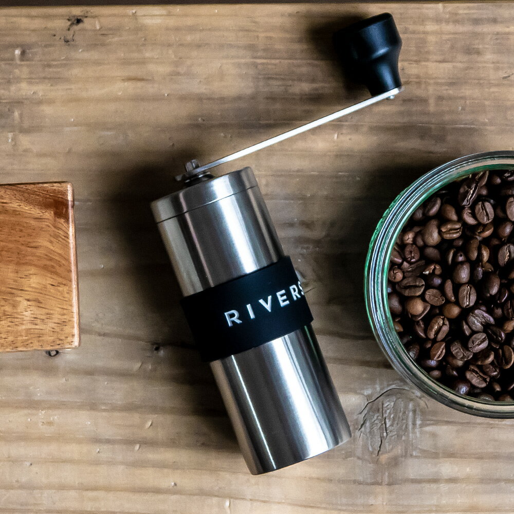 RIVERS コーヒーグラインダー グリット SILVER コーヒーミル グラインダー アウトドアの写真