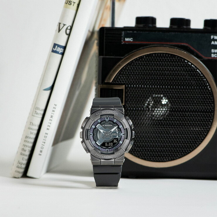 カシオ Gショック メタルカバード ミッドサイズ グレー GM-S110B-8AJF CASIO G-SHOCK Metal Covered デジタル＆アナログ コンビネーション 灰色 メンズ レディース ユニセックス 腕時計 （GMS110B8AJF）[在庫あり]