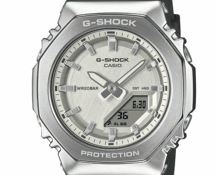 G-SHOCK WOMEN Gショック ウーマン メタルカバード スモールサイズ GM-S2110-1A7JF シルバー＆ブラック CASIO カシオ デジタル＆アナログ コンビネーション 黒 銀色 ユニセックス レディース 腕時計 （GMS21101A7JF） [在庫あり]
