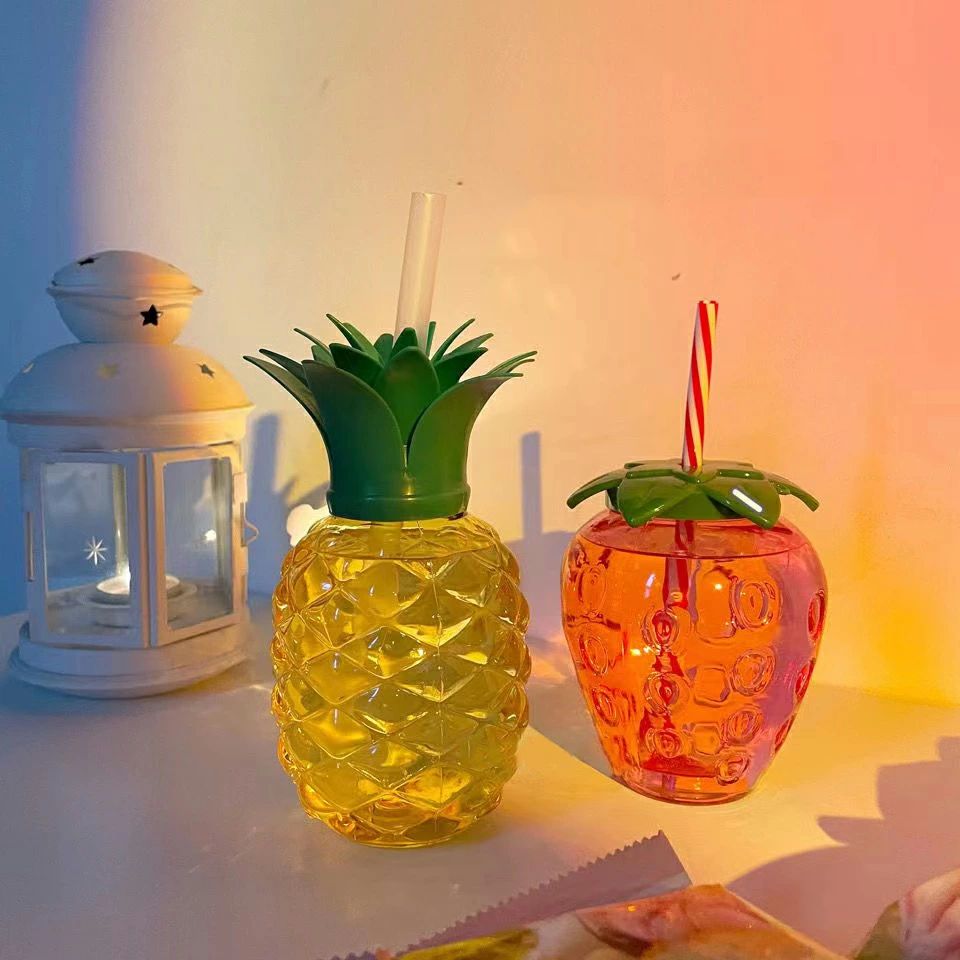 16個/10個セット ドリンクボトル 500ml フタ付き 苺ボトル ドリンク クマ ボトル カップ プラカップ 透明カップ プラコップ 飲み物 コ