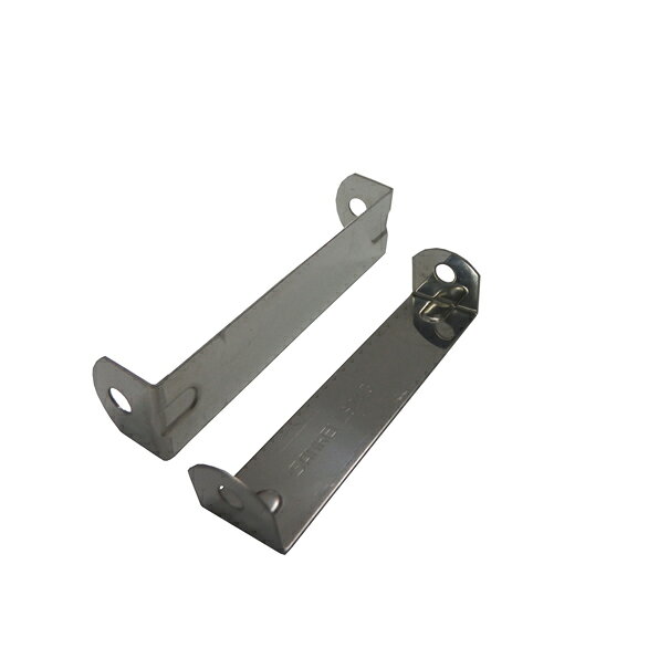 ●材質：ステンレス（SUS304） ●全長：80mm ●幅：20mm ●ビス穴径：5.5φmm ●質量：9.9g ●1本止めケーブル外径：31.8φmm ●使用温度範囲：-50〜200℃ ●電線管およびケーブル等の固定にご使用いただけます ●パイプ固定用標準サドル ●丈夫で曲げやすいステンレス製 ●強い強度と優れた耐久性で、厳しい環境でもガッチリ固定できます