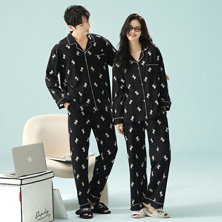 ペアパジャマ カップル 長袖 上下セット 秋冬 前開き 長ズボン 綿 コットン レディース メンズ 男性 女性 ペアコーデ ウマ ルームウェア ナイトウェア 馬プリント 夫婦 お揃い 部屋着 おしゃれ かわいい 大きいサイズ ギフト プレゼント 旅行 ポケット 吸湿