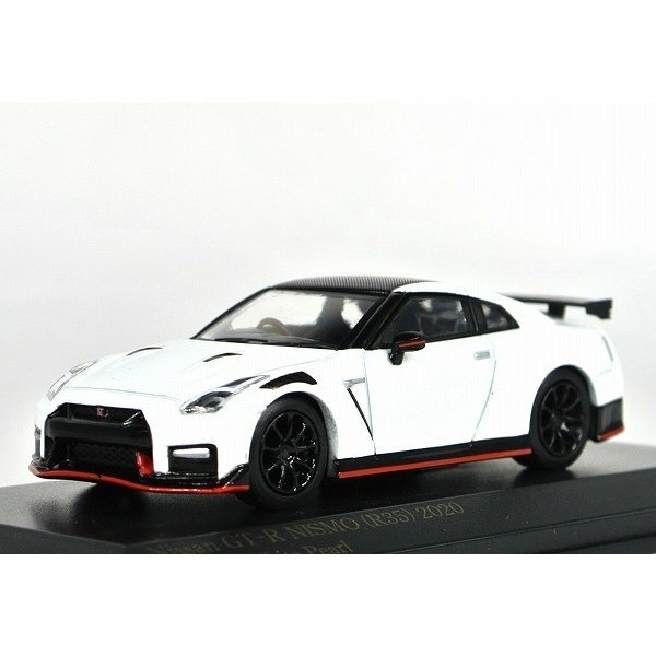 Y GT-R NISMO (R35) 2020 Brilliant White Pearl CAR-NEL