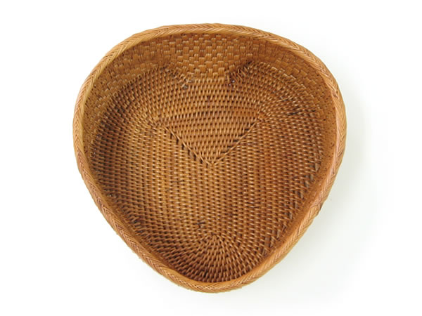 樂天商城 - アタ製ハート型かご