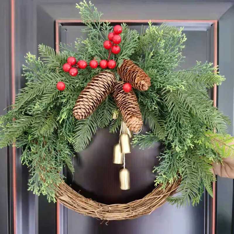 クリスマス リース クリスマス スワッグ 北欧風 玄関ドア フロア クリスマス飾リ 玄関ドア 壁掛け 屋外 ビル ロビー X'mas リース 玄関 リース フラワー ドアチャーム 造花　松かさ　松ぼっくり 2