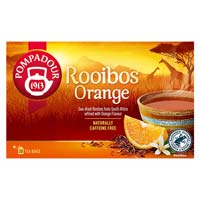 ポンパドール ルイボスティー スウィートオレンジ 20TB 渋みがなくすっきりとした味わいのルイボスティーに、摘みたてオレンジのような爽やかな香りが引き立ちます。 輸入元:日本緑茶センター 内容量:35g(1.75g×20ティーバック) ルイボスティーにスウィートブラックベリーリーフ、オレンジピールをブレンド。 「ポンパドール ルイボスティー スウィートオレンジ 20TB」は、ルイボスティーにスウィートブラックベリーリーフ、オレンジピールを配合しました。 渋みがなくすっきりとした味わいのルイボスティーに、摘みたてオレンジのような爽やかな香りが引き立ちます。20ティーバッグ入り。 ポンパドール ルイボスティー スウィートオレンジ 20TB のお召し上がり方 ホット ポットに沸騰したてのお湯(約240ml)を入れて5～8分蒸らし、温めたカップに注ぎ分けてください。あらかじめ茶器を温め、蓋をして蒸らす事で香りがより引き立ちます。 アイス ポットに沸騰したてのお湯(約120ml)を入れて濃いめに浸出してください。5～8分蒸らし、たっぷりの氷を入れたグラスに注いでください。 ※ お好みによりハチミツ・砂糖・洋酒等を加えても美味しく召し上がれます。 原材料 ルイボス、スウィートブラックベリーリーフ、オレンジピール/香料 広告文責:いいもの健康有限会社 電話番号: 042-498-2113