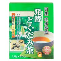 リケン 発酵どくだみ茶 1.5g×30袋 国産のドクダミ全草を発酵させ、焙煎した発芽国産ハトムギを配合し、飲みやすい味わいに仕上げました。健康と美容のサポートに。 発売元:リケン 内容量:45g(1.5g×30袋) 香り豊かで親しみやすい味わいに仕上げたドクダミ茶。 「リケン 発酵どくだみ茶 1.5g×30袋」は、国産ドクダミの全草を特殊な製法で発酵させ、飲みやすく仕上げたドクダミ茶です。さらに発芽した国産ハトムギを香りよく焙煎させ、ドクダミにブレンドして風味豊かな健康茶としました。 香り豊かで美味しく仕上げておりますので、お子様からご年配の方まで幅広くご利用いただけます。毎日の健康と美容のサポートなどに「リケン　発酵どくだみ茶 1.5g×30袋」をご利用ください。 リケン 発酵どくだみ茶 1.5g×30袋 のお召し上がり方 煮出す場合 沸騰したお湯(約500-800ml)に、どくだみ茶1袋を入れ、5-10分程度煮出しますと、濃い目のお茶がお楽しみいただけます。 急須の場合 急須に1袋を入れて、召し上がる量の熱湯を注いでください。 2〜3分蒸らして、お好みの色・香りになりましたら、湯呑みに注ぎ、できるだけ湯を残さずに全部注ぎ切ってください。 1袋で2〜3回お楽しみいただけます。 原材料 どくだみ(国産)、はと麦(国産) 栄養成分表 100mlあたり エネルギー 0kcal たんぱく質 0g 脂質 0g 炭水化物 0.1g ナトリウム 1mg 広告文責:いいもの健康有限会社 電話番号: 042-498-2113　