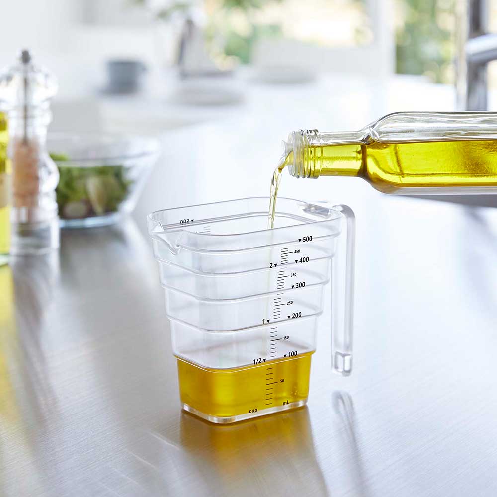 山崎実業 tower タワー マグネット段々計量カップ 500mL ホワイト ブラック 6921 6922 ｜ 食洗機対応