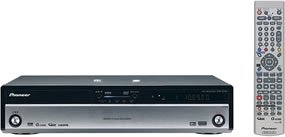 【中古】Pioneer スグレコ ハイビジョンレコーダー 地上・BS・110度CSデジタルハイビジョンチューナー内蔵 500GB DVR-DT90【メーカー名】【メーカー型番】【ブランド名】Pioneer【商品説明】Pioneer スグレコ ハイビジョンレコーダー 地上・BS・110度CSデジタルハイビジョンチューナー内蔵 500GB DVR-DT90こちらの商品は中古品となっております。 画像はイメージ写真ですので 商品のコンディション・付属品の有無については入荷の度異なります。 買取時より付属していたものはお付けしておりますが付属品や消耗品に保証はございません。 商品ページ画像以外の付属品はございませんのでご了承下さいませ。 中古品のため使用に影響ない程度の使用感・経年劣化（傷、汚れなど）がある場合がございます。 また、中古品の特性上ギフトには適しておりません。 当店では初期不良に限り 商品到着から7日間は返品を受付けております。 他モールとの併売品の為 完売の際はご連絡致しますのでご了承ください。 プリンター・印刷機器のご注意点 インクは配送中のインク漏れ防止の為、付属しておりませんのでご了承下さい。 ドライバー等ソフトウェア・マニュアルはメーカーサイトより最新版のダウンロードをお願い致します。 ゲームソフトのご注意点 特典・付属品・パッケージ・プロダクトコード・ダウンロードコード等は 付属していない場合がございますので事前にお問合せ下さい。 商品名に「輸入版 / 海外版 / IMPORT 」と記載されている海外版ゲームソフトの一部は日本版のゲーム機では動作しません。 お持ちのゲーム機のバージョンをあらかじめご参照のうえ動作の有無をご確認ください。 輸入版ゲームについてはメーカーサポートの対象外です。 DVD・Blu-rayのご注意点 特典・付属品・パッケージ・プロダクトコード・ダウンロードコード等は 付属していない場合がございますので事前にお問合せ下さい。 商品名に「輸入版 / 海外版 / IMPORT 」と記載されている海外版DVD・Blu-rayにつきましては 映像方式の違いの為、一般的な国内向けプレイヤーにて再生できません。 ご覧になる際はディスクの「リージョンコード」と「映像方式※DVDのみ」に再生機器側が対応している必要があります。 パソコンでは映像方式は関係ないため、リージョンコードさえ合致していれば映像方式を気にすることなく視聴可能です。 商品名に「レンタル落ち 」と記載されている商品につきましてはディスクやジャケットに管理シール（値札・セキュリティータグ・バーコード等含みます）が貼付されています。 ディスクの再生に支障の無い程度の傷やジャケットに傷み（色褪せ・破れ・汚れ・濡れ痕等）が見られる場合がありますので予めご了承ください。 2巻セット以上のレンタル落ちDVD・Blu-rayにつきましては、複数枚収納可能なトールケースに同梱してお届け致します。 トレーディングカードのご注意点 当店での「良い」表記のトレーディングカードはプレイ用でございます。 中古買取り品の為、細かなキズ・白欠け・多少の使用感がございますのでご了承下さいませ。 再録などで型番が違う場合がございます。 違った場合でも事前連絡等は致しておりませんので、型番を気にされる方はご遠慮ください。 ご注文からお届けまで 1、ご注文⇒ご注文は24時間受け付けております。 2、注文確認⇒ご注文後、当店から注文確認メールを送信します。 3、お届けまで3-10営業日程度とお考え下さい。 　※海外在庫品の場合は3週間程度かかる場合がございます。 4、入金確認⇒前払い決済をご選択の場合、ご入金確認後、配送手配を致します。 5、出荷⇒配送準備が整い次第、出荷致します。発送後に出荷完了メールにてご連絡致します。 　※離島、北海道、九州、沖縄は遅れる場合がございます。予めご了承下さい。 当店ではすり替え防止のため、シリアルナンバーを控えております。 万が一すり替え等ありました場合は然るべき対応をさせていただきます。 お客様都合によるご注文後のキャンセル・返品はお受けしておりませんのでご了承下さい。 電話対応はしておりませんので質問等はメッセージまたはメールにてお願い致します。