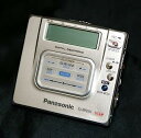 【中古】Panasonic パナソニック SJ-MR220-S シルバー ポータブルMDレコーダー MDLP対応 (MD録音再生兼用機/録再/MDプレーヤー)