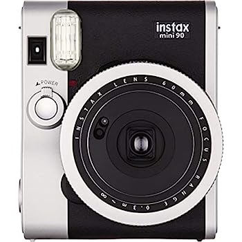 【中古】富士フイルム instax mini 90 チェキ ネオクラシック（ブラック）INS MINI90 NEO CLASSIC INS MINI 90 NC【メーカー名】【メーカー型番】【ブランド名】富士フイルム【商品説明】富士フイルム instax mini 90 チェキ ネオクラシック（ブラック）INS MINI90 NEO CLASSIC INS MINI 90 NCこちらの商品は中古品となっております。 画像はイメージ写真ですので 商品のコンディション・付属品の有無については入荷の度異なります。 買取時より付属していたものはお付けしておりますが付属品や消耗品に保証はございません。 商品ページ画像以外の付属品はございませんのでご了承下さいませ。 中古品のため使用に影響ない程度の使用感・経年劣化（傷、汚れなど）がある場合がございます。 また、中古品の特性上ギフトには適しておりません。 当店では初期不良に限り 商品到着から7日間は返品を受付けております。 他モールとの併売品の為 完売の際はご連絡致しますのでご了承ください。 プリンター・印刷機器のご注意点 インクは配送中のインク漏れ防止の為、付属しておりませんのでご了承下さい。 ドライバー等ソフトウェア・マニュアルはメーカーサイトより最新版のダウンロードをお願い致します。 ゲームソフトのご注意点 特典・付属品・パッケージ・プロダクトコード・ダウンロードコード等は 付属していない場合がございますので事前にお問合せ下さい。 商品名に「輸入版 / 海外版 / IMPORT 」と記載されている海外版ゲームソフトの一部は日本版のゲーム機では動作しません。 お持ちのゲーム機のバージョンをあらかじめご参照のうえ動作の有無をご確認ください。 輸入版ゲームについてはメーカーサポートの対象外です。 DVD・Blu-rayのご注意点 特典・付属品・パッケージ・プロダクトコード・ダウンロードコード等は 付属していない場合がございますので事前にお問合せ下さい。 商品名に「輸入版 / 海外版 / IMPORT 」と記載されている海外版DVD・Blu-rayにつきましては 映像方式の違いの為、一般的な国内向けプレイヤーにて再生できません。 ご覧になる際はディスクの「リージョンコード」と「映像方式※DVDのみ」に再生機器側が対応している必要があります。 パソコンでは映像方式は関係ないため、リージョンコードさえ合致していれば映像方式を気にすることなく視聴可能です。 商品名に「レンタル落ち 」と記載されている商品につきましてはディスクやジャケットに管理シール（値札・セキュリティータグ・バーコード等含みます）が貼付されています。 ディスクの再生に支障の無い程度の傷やジャケットに傷み（色褪せ・破れ・汚れ・濡れ痕等）が見られる場合がありますので予めご了承ください。 2巻セット以上のレンタル落ちDVD・Blu-rayにつきましては、複数枚収納可能なトールケースに同梱してお届け致します。 トレーディングカードのご注意点 当店での「良い」表記のトレーディングカードはプレイ用でございます。 中古買取り品の為、細かなキズ・白欠け・多少の使用感がございますのでご了承下さいませ。 再録などで型番が違う場合がございます。 違った場合でも事前連絡等は致しておりませんので、型番を気にされる方はご遠慮ください。 ご注文からお届けまで 1、ご注文⇒ご注文は24時間受け付けております。 2、注文確認⇒ご注文後、当店から注文確認メールを送信します。 3、お届けまで3-10営業日程度とお考え下さい。 　※海外在庫品の場合は3週間程度かかる場合がございます。 4、入金確認⇒前払い決済をご選択の場合、ご入金確認後、配送手配を致します。 5、出荷⇒配送準備が整い次第、出荷致します。発送後に出荷完了メールにてご連絡致します。 　※離島、北海道、九州、沖縄は遅れる場合がございます。予めご了承下さい。 当店ではすり替え防止のため、シリアルナンバーを控えております。 万が一すり替え等ありました場合は然るべき対応をさせていただきます。 お客様都合によるご注文後のキャンセル・返品はお受けしておりませんのでご了承下さい。 電話対応はしておりませんので質問等はメッセージまたはメールにてお願い致します。