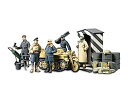 【中古】(非常に良い)タミヤ 1/48 ミリタリーコレクションシリーズ No.12 ドイツ空軍 クルー冬季装備・ケッテンクラートセット プラモデル 32412