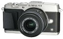 【中古】OLYMPUS ミラーレス一眼 PEN E-P5 14-42mm レンズキット(ビューファインダー VF-4セット) シルバー E-P5 14-42mm...