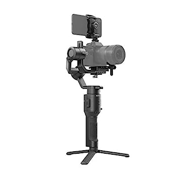 【中古】DJI Ronin-SC 一眼/ミラーレス用ジンバル スタビライザー ミラーレスカメラ 対応【メーカー名】【メーカー型番】【ブランド名】DJI【商品説明】DJI Ronin-SC 一眼/ミラーレス用ジンバル スタビライザー ミラーレスカメラ 対応こちらの商品は中古品となっております。 画像はイメージ写真ですので 商品のコンディション・付属品の有無については入荷の度異なります。 買取時より付属していたものはお付けしておりますが付属品や消耗品に保証はございません。 商品ページ画像以外の付属品はございませんのでご了承下さいませ。 中古品のため使用に影響ない程度の使用感・経年劣化（傷、汚れなど）がある場合がございます。 また、中古品の特性上ギフトには適しておりません。 当店では初期不良に限り 商品到着から7日間は返品を受付けております。 他モールとの併売品の為 完売の際はご連絡致しますのでご了承ください。 プリンター・印刷機器のご注意点 インクは配送中のインク漏れ防止の為、付属しておりませんのでご了承下さい。 ドライバー等ソフトウェア・マニュアルはメーカーサイトより最新版のダウンロードをお願い致します。 ゲームソフトのご注意点 特典・付属品・パッケージ・プロダクトコード・ダウンロードコード等は 付属していない場合がございますので事前にお問合せ下さい。 商品名に「輸入版 / 海外版 / IMPORT 」と記載されている海外版ゲームソフトの一部は日本版のゲーム機では動作しません。 お持ちのゲーム機のバージョンをあらかじめご参照のうえ動作の有無をご確認ください。 輸入版ゲームについてはメーカーサポートの対象外です。 DVD・Blu-rayのご注意点 特典・付属品・パッケージ・プロダクトコード・ダウンロードコード等は 付属していない場合がございますので事前にお問合せ下さい。 商品名に「輸入版 / 海外版 / IMPORT 」と記載されている海外版DVD・Blu-rayにつきましては 映像方式の違いの為、一般的な国内向けプレイヤーにて再生できません。 ご覧になる際はディスクの「リージョンコード」と「映像方式※DVDのみ」に再生機器側が対応している必要があります。 パソコンでは映像方式は関係ないため、リージョンコードさえ合致していれば映像方式を気にすることなく視聴可能です。 商品名に「レンタル落ち 」と記載されている商品につきましてはディスクやジャケットに管理シール（値札・セキュリティータグ・バーコード等含みます）が貼付されています。 ディスクの再生に支障の無い程度の傷やジャケットに傷み（色褪せ・破れ・汚れ・濡れ痕等）が見られる場合がありますので予めご了承ください。 2巻セット以上のレンタル落ちDVD・Blu-rayにつきましては、複数枚収納可能なトールケースに同梱してお届け致します。 トレーディングカードのご注意点 当店での「良い」表記のトレーディングカードはプレイ用でございます。 中古買取り品の為、細かなキズ・白欠け・多少の使用感がございますのでご了承下さいませ。 再録などで型番が違う場合がございます。 違った場合でも事前連絡等は致しておりませんので、型番を気にされる方はご遠慮ください。 ご注文からお届けまで 1、ご注文⇒ご注文は24時間受け付けております。 2、注文確認⇒ご注文後、当店から注文確認メールを送信します。 3、お届けまで3-10営業日程度とお考え下さい。 　※海外在庫品の場合は3週間程度かかる場合がございます。 4、入金確認⇒前払い決済をご選択の場合、ご入金確認後、配送手配を致します。 5、出荷⇒配送準備が整い次第、出荷致します。発送後に出荷完了メールにてご連絡致します。 　※離島、北海道、九州、沖縄は遅れる場合がございます。予めご了承下さい。 当店ではすり替え防止のため、シリアルナンバーを控えております。 万が一すり替え等ありました場合は然るべき対応をさせていただきます。 お客様都合によるご注文後のキャンセル・返品はお受けしておりませんのでご了承下さい。 電話対応はしておりませんので質問等はメッセージまたはメールにてお願い致します。