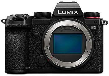 【中古】（非常に良い）パナソニック フルサイズ ミラーレス一眼カメラ ルミックス S5 ボディ 小型 軽量モデル ブラック DC-S5-K