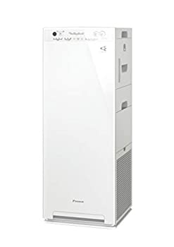【中古】DAIKIN 加湿ストリーマ空気清浄機 ホワイト MCK55W-W当店取り扱いの中古品についてこちらの商品は中古品となっております。 付属品の有無については入荷の度異なり、商品タイトルに付属品についての記載がない場合もございますので、ご不明な場合はメッセージにてお問い合わせください。 買取時より付属していたものはお付けしておりますが、付属品や消耗品に保証はございません。中古品のため、使用に影響ない程度の使用感・経年劣化（傷、汚れなど）がある場合がございますのでご了承下さい。また、中古品の特性上ギフトには適しておりません。当店は専門店ではございませんので、製品に関する詳細や設定方法はメーカーへ直接お問い合わせいただきますようお願い致します。 画像はイメージ写真です。ビデオデッキ、各プレーヤーなど在庫品によってリモコンが付属してない場合がございます。限定版の付属品、ダウンロードコードなどの付属品は無しとお考え下さい。中古品の場合、基本的に説明書・外箱・ドライバーインストール用のCD-ROMはついておりませんので、ご了承の上お買求め下さい。当店での中古表記のトレーディングカードはプレイ用でございます。中古買取り品の為、細かなキズ・白欠け・多少の使用感がございますのでご了承下さいませ。ご返品について当店販売の中古品につきまして、初期不良に限り商品到着から7日間はご返品を受付けておりますので 到着後、なるべく早く動作確認や商品確認をお願い致します。1週間を超えてのご連絡のあったものは、ご返品不可となりますのでご了承下さい。中古品につきましては商品の特性上、お客様都合のご返品は原則としてお受けしておりません。ご注文からお届けまでご注文は24時間受け付けております。当店販売の中古品のお届けは国内倉庫からの発送の場合は3営業日〜10営業日前後とお考え下さい。 海外倉庫からの発送の場合は、一旦国内委託倉庫へ国際便にて配送の後にお客様へお送り致しますので、お届けまで3週間から1カ月ほどお時間を頂戴致します。※併売品の為、在庫切れの場合はご連絡させて頂きます。※離島、北海道、九州、沖縄は遅れる場合がございます。予めご了承下さい。※ご注文後、当店より確認のメールをする場合がございます。ご返信が無い場合キャンセルとなりますので予めご了承くださいませ。