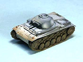 【中古】【非常に良い】1/144　ワールドタンクミュージアム　Series 03−42　 II号戦車F型軽戦車　冬季迷彩（ 塗装済み完成品）　単品 rdzdsi3