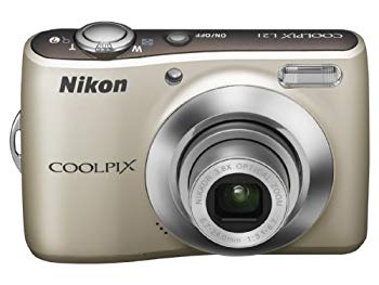 【状態　非常に良い】【中古 良品】Nikon デジタルカメラ COOLPIX (クールピクス) L21 シルバー【メーカー名】ニコン【メーカー型番】L21SL【ブランド名】ニコン【商品説明】Nikon デジタルカメラ COOLPIX (クールピクス) L21 シルバー当店では初期不良に限り、商品到着から7日間は返品を 受付けております。・万が一、品切れの場合は2週間程度でお届け致します。ご注文からお届けまで1、ご注文⇒ご注文は24時間受け付けております。2、注文確認⇒ご注文後、当店から注文確認メールを送信します。3、在庫確認⇒国内在庫：3〜5日程度でお届け。　海外在庫：2週間程度でお届け。""　※中古品は受注後に、再メンテナンス、梱包しますので　お届けまで3日〜7日程度とお考え下さい。""　※在庫切れの場合はご連絡させて頂きます。4、入金確認⇒前払い決済をご選択の場合、ご入金確認後、配送手配を致します。5、出荷⇒配送準備が整い次第、出荷致します。配送業者、追跡番号等の詳細をメール送信致します。6、到着⇒出荷後、1〜3日後に商品が到着します。　※離島、北海道、九州、沖縄は遅れる場合がございます。予めご了承下さい。ご来店ありがとうございます。