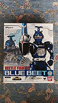 (中古品)重甲ビーファイター S.H.Figuarts ブルービート【メーカー名】バンダイ【メーカー型番】【ブランド名】バンダイ(BANDAI)【商品説明】重甲ビーファイター S.H.Figuarts ブルービート主な商品内容:本体・交換用手首左右各3種・インプットマグナム・スティンガーブレード用パーツ一式・スティンガードリル用パーツ主な商品素材:ABS、PVC商品サイズ:全高約155mmお届け：受注後に再メンテ、梱包します。到着まで3日〜7日程度とお考え下さい。当店では初期不良に限り、商品到着から7日間は返品を 受付けております。品切れの場合は2週間程度でお届け致します。ご注文からお届けまで1、ご注文⇒24時間受け付けております。2、注文確認⇒当店から注文確認メールを送信します。3、在庫確認⇒中古品は受注後に、再メンテナンス、梱包しますので　お届けまで3日〜10日程度とお考え下さい。4、入金確認⇒前払い決済をご選択の場合、ご入金確認後、配送手配を致します。5、出荷⇒配送準備が整い次第、出荷致します。配送業者、追跡番号等の詳細をメール送信致します。6、到着⇒出荷後、1〜3日後に商品が到着します。当店はリサイクル専門店につき一般のお客様から買取しました中古扱い品です。ご来店ありがとうございます。
