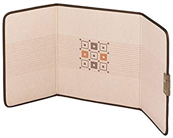 【状態　非常に良い】(中古品)パナソニック デスクヒーター 高48×幅45×奥30cm ベージュ DC-PKD3-C【メーカー名】パナソニック(Panasonic)【メーカー型番】DC-PKD3-C【ブランド名】パナソニック(Panasonic)【商品説明】パナソニック デスクヒーター 高48×幅45×奥30cm ベージュ DC-PKD3-C頭寒足熱で、勉強や仕事の効率アップオフィスにも良く合うニューデザイン当店では初期不良に限り、商品到着から7日間は返品を 受付けております。品切れの場合は2週間程度でお届け致します。ご注文からお届けまで1、ご注文⇒24時間受け付けております。2、注文確認⇒当店から注文確認メールを送信します。3、在庫確認⇒中古品は受注後に、再メンテナンス、梱包しますので　お届けまで3日〜10日程度とお考え下さい。4、入金確認⇒前払い決済をご選択の場合、ご入金確認後、配送手配を致します。5、出荷⇒配送準備が整い次第、出荷致します。配送業者、追跡番号等の詳細をメール送信致します。6、到着⇒出荷後、1〜3日後に商品が到着します。当店はリサイクル専門店につき一般のお客様から買取しました中古扱い品です。ご来店ありがとうございます。