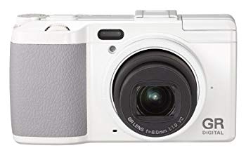 【中古】【非常に良い】RICOH デジタルカメラ GR DIGITAL IV ホワイトエディション g6bh9ry