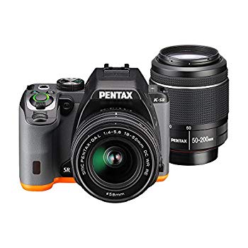 (中古品)PENTAX デジタル一眼レフ PENTAX K-S2 ダブルズームキット (ブラック×オレンジ) PENTAX K-S2 WZOOMKIT (BLACK×ORANGE) 13221【メーカー名】リコー【メーカー型番】13221【ブランド名】リコー【商品説明】PENTAX デジタル一眼レフ PENTAX K-S2 ダブルズームキット (ブラック×オレンジ) PENTAX K-S2 WZOOMKIT (BLACK×ORANGE) 13221画素数:2012万画素撮像素子:APS-C画面サイズ:3インチお届け：受注後に再メンテ、梱包します。到着まで3日〜10日程度とお考え下さい。当店では初期不良に限り、商品到着から7日間は返品を 受付けております。品切れの場合は2週間程度でお届け致します。ご注文からお届けまで1、ご注文⇒24時間受け付けております。2、注文確認⇒当店から注文確認メールを送信します。3、在庫確認⇒中古品は受注後に、再メンテナンス、梱包しますので　お届けまで3日〜10日程度とお考え下さい。4、入金確認⇒前払い決済をご選択の場合、ご入金確認後、配送手配を致します。5、出荷⇒配送準備が整い次第、出荷致します。配送業者、追跡番号等の詳細をメール送信致します。6、到着⇒出荷後、1〜3日後に商品が到着します。当店はリサイクル専門店につき一般のお客様から買取しました中古扱い品です。ご来店ありがとうございます。
